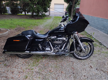 Harley Davidson Road Glide 107