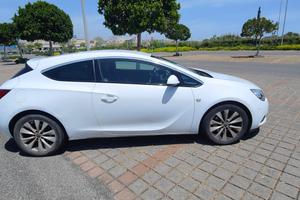 Opel Astra.