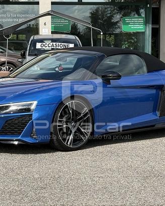 AUDI R8 Spyder V10 quattro S tronic