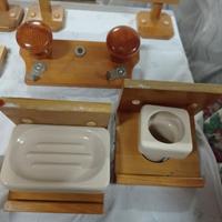 accessori per bagni in legno