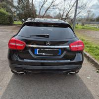 Mercedes gla  180 benzina 2018