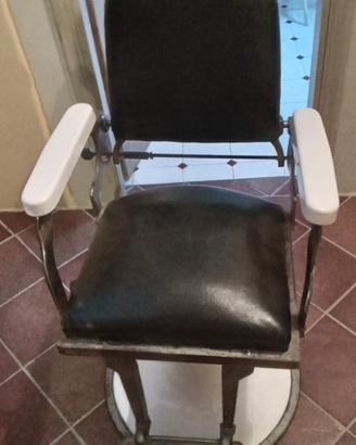 Sedia da barbiere vintage anni '50