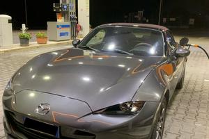 Mazda MX-5 Cherry Edition