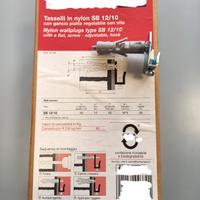 Tasselli in nylon con gancio piatto regolabile