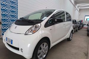 Peugeot iOn Active