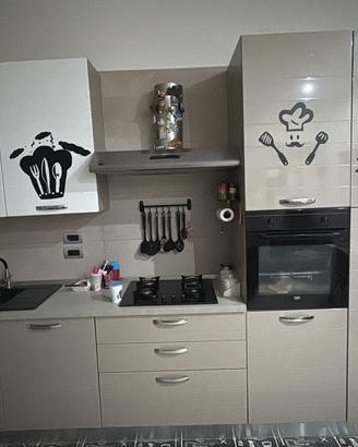 Cucina lineare completa 330 cm