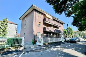 Appartamento di 90 m² con 3 locali e box auto a Li