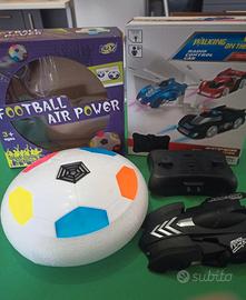 Giochi bambino pallone e macchinetta telecomandata