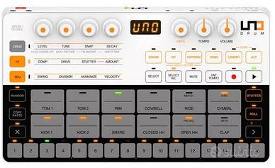 SINTETIZZATORE DI PERCUSSIONI ANALOGICO PROGRAMMAB