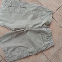 Pantaloni cargo corti