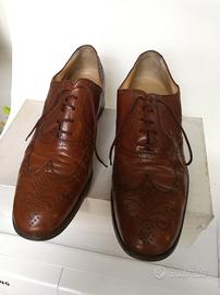 Scarpe inglesi Dawson coda di rondine 