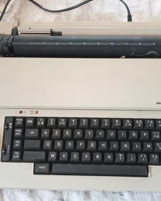 macchina da scrivere elettronica 