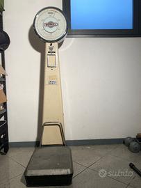BERKEL pesapersone a moneta anni 50