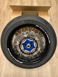 Cerchio motard 16