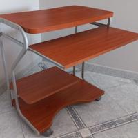 Mobiletto per PC fisso