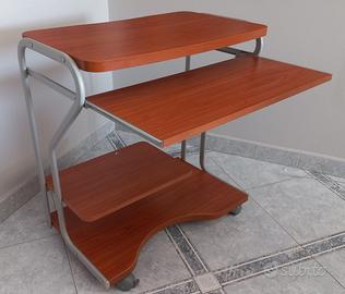 Mobiletto per PC fisso