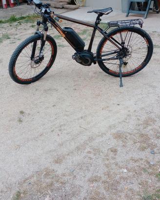 Bicicletta a pedalata assistita