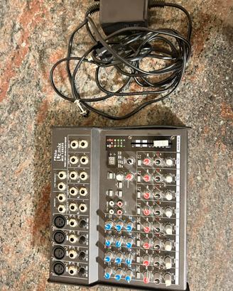 Mixer 8 canali