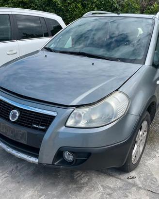 Ricambi per Fiat Sedici 1.9 MJT 4X4 2009 D19AA