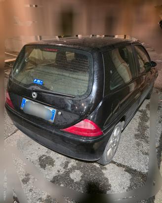 ricambi lancia y unica anno 2002