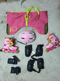 Pattini a rotelle in linea completi di protezioni 