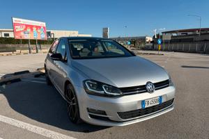 VOLKSWAGEN GOLF 7 1,6 TDI DSG 2016