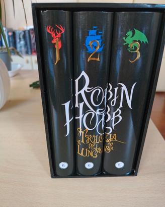 Trilogia dei lungavista di Robin Hobb
