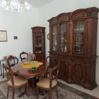Stanza da pranzo anni '70 
