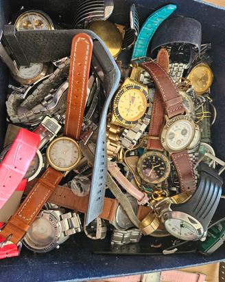  lotti di orologi, 100, 1000 pezzi...