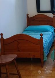 2 letti singoli in rovere massiccio