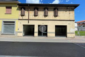 NEGOZIO A OSSONA