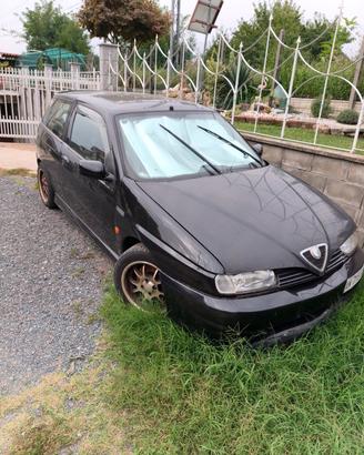 Alfa Romeo 145