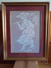Quadro ricamato filet con dama