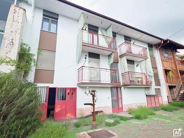 CASA SEMINDIPENDENTE A COASSOLO TORINESE