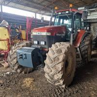 Trattore New Holland G240