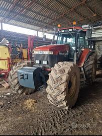 Trattore New Holland G240