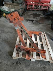 attacco al terzo punto per erpice rotante o altro