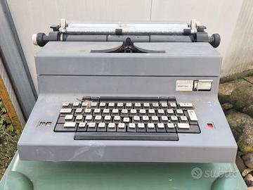 Macchina da scrivere