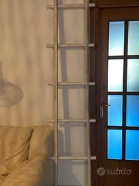 Scala da arredo porta asciugamani/libreria