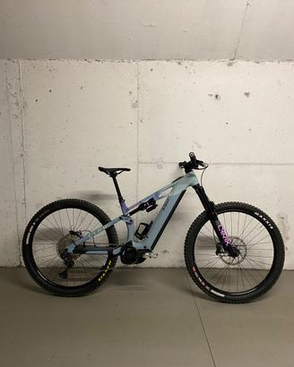 Cube Stereo Hybrid One44 HPC Race 800