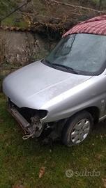 pezzi di ricambio auto 