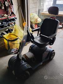 Scooter elettrico per anziani