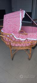 Culla in vimini vintage