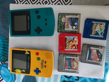 2 Game Boy Color giallo e verde più giochi 