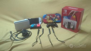 Nintendo switch OLED con due controller 128  gb