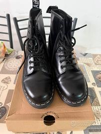 Dr. Martens 1460 WS White Stitch N. 40