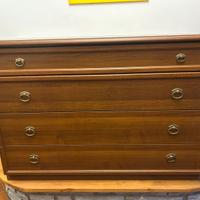 Cassettiera in legno