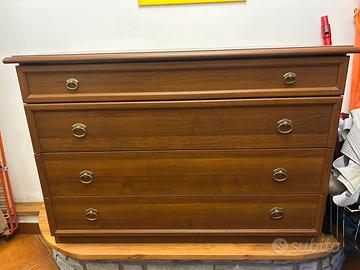 Cassettiera in legno