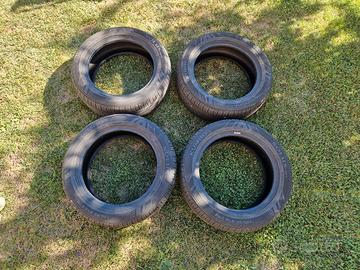 4 Gomme estive Kumho Solus HS63 195/55 R16 87H