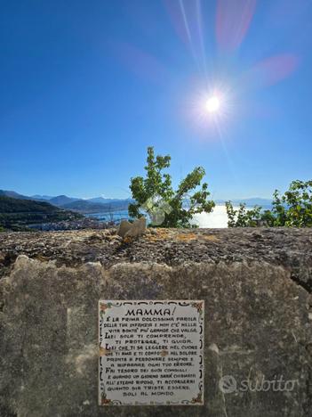 3 LOCALI A VIETRI SUL MARE